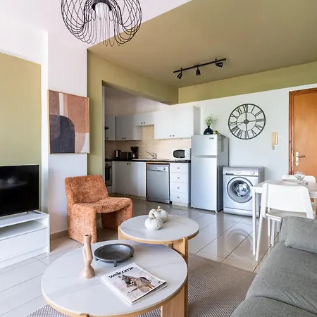 Odin - 1-br & Balcony In Cyprus Διαμέρισμα *